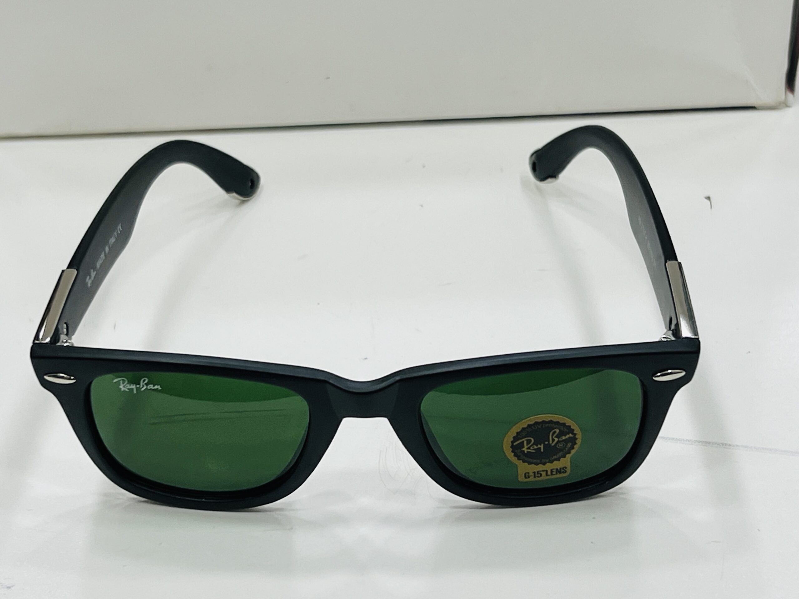 Vexo Luxe Classic UV400 Protective Sunglasses - Image 3